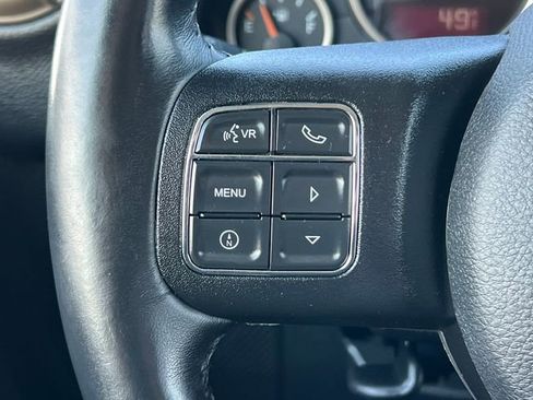 Used 2016 Jeep Wrangler Unlimited Sahara AWD/4WD image 18
