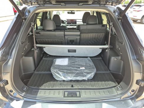 Used 2025 Mitsubishi Outlander SE AWD/4WD image 15