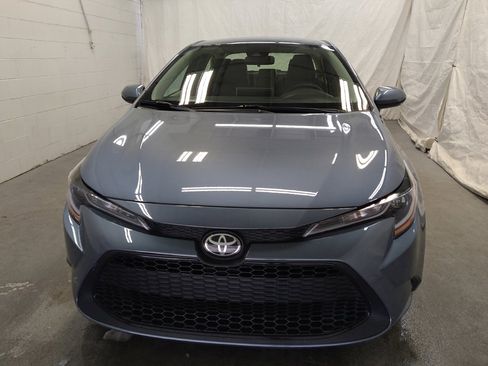 Used 2021 Toyota Corolla LE image 15