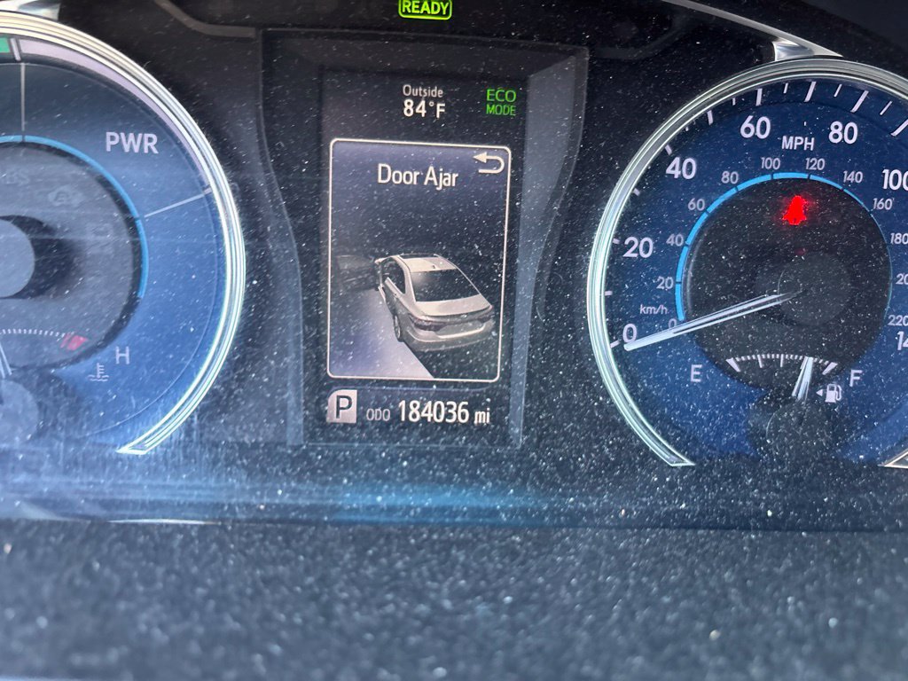 Used 2015 Toyota Camry XLE w/ Moonroof Package FWD image 22