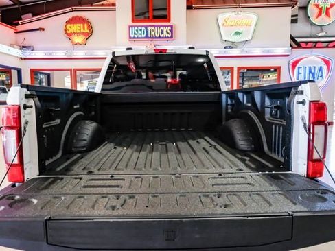 Used 2020 Ford F250 Platinum image 8