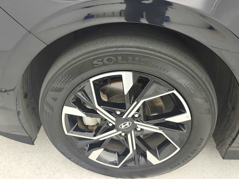 Used 2025 Hyundai Sonata SEL FWD image 27