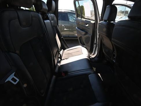 Used 2024 Jeep Grand Cherokee Altitude AWD/4WD image 23