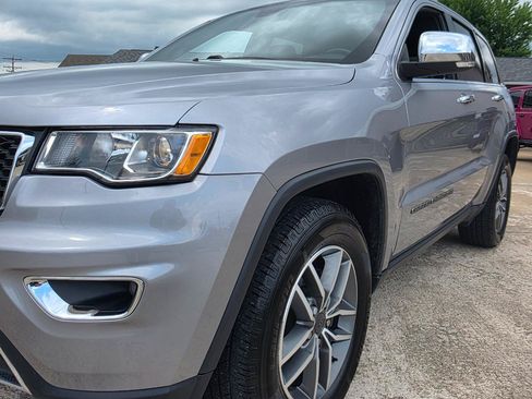 Used 2020 Jeep Grand Cherokee Limited AWD/4WD image 28