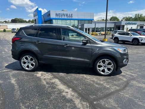 Used 2019 Ford Escape Titanium AWD/4WD image 2