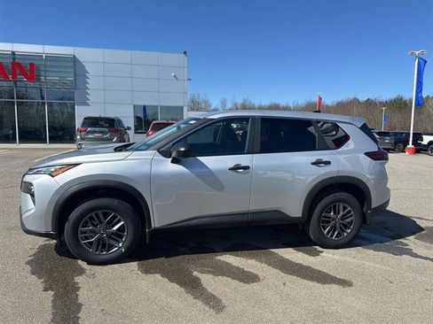 Certified 2025 Nissan Rogue S AWD/4WD image 6