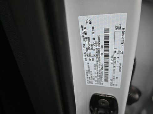 New 2025 Ford F150 Platinum w/ Equipment Group 702A High image 20