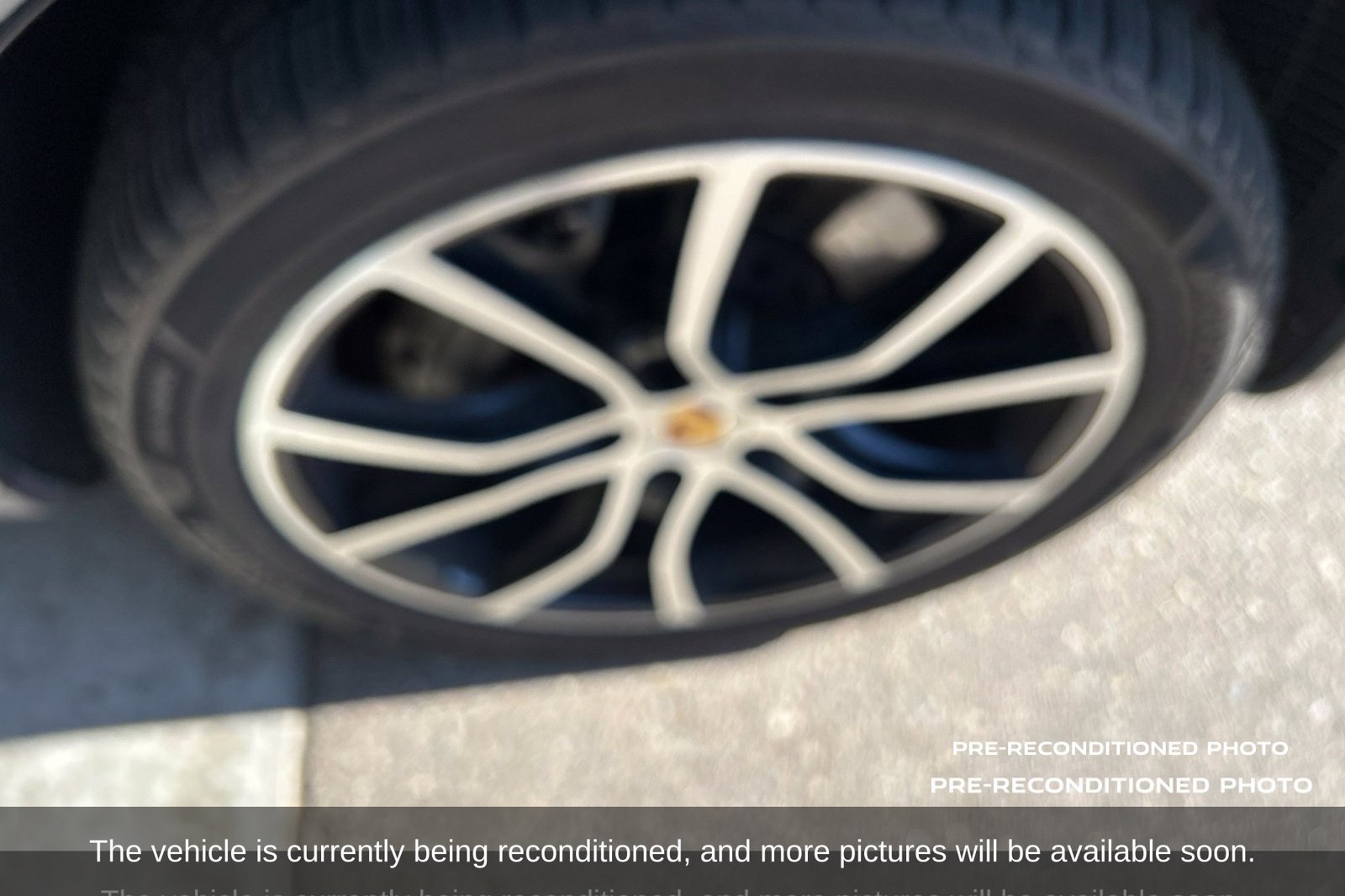 Used 2023 Porsche Cayenne S AWD/4WD image 20