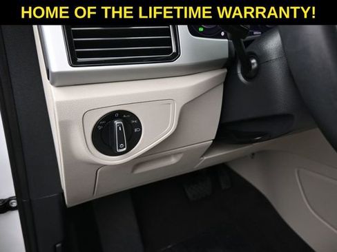 Used 2022 Volkswagen Atlas SE AWD/4WD image 16