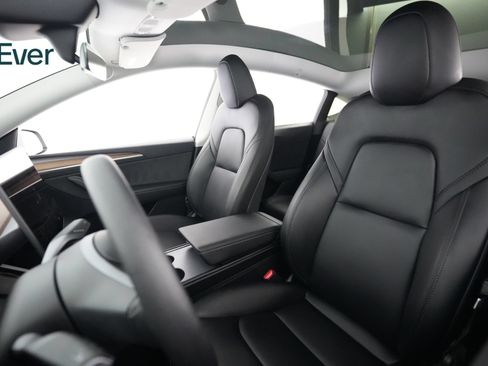 Used 2023 Tesla Model Y Performance AWD/4WD image 4