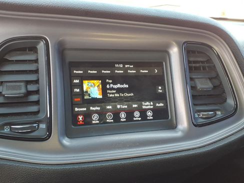 Used 2023 Dodge Challenger SXT w/ Blacktop Package image 10