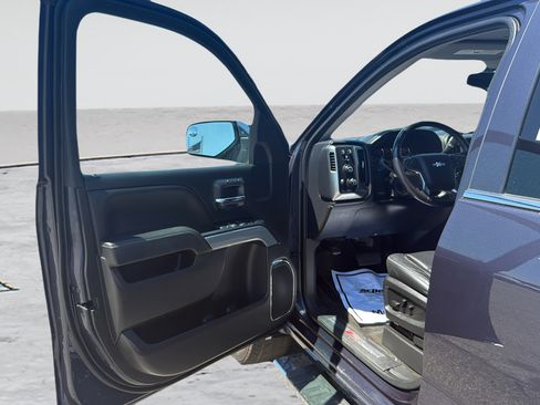 Used 2018 Chevrolet Silverado 1500 LTZ Z71 w/ Centennial Edition AWD/4WD image 24