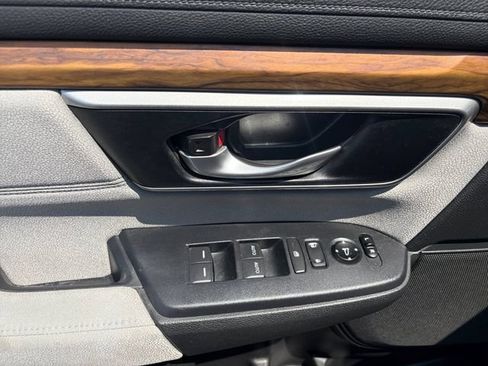 Used 2019 Honda CR-V EX image 18