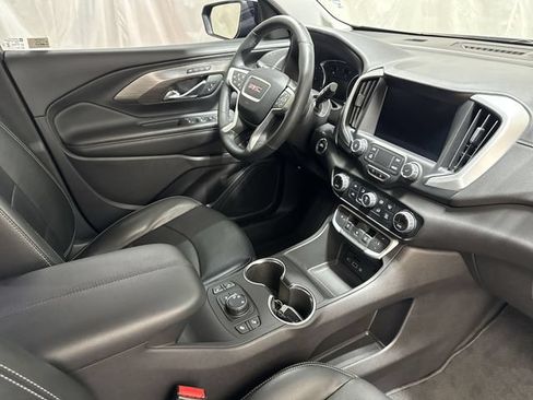 Certified 2024 GMC Terrain SLT w/ Elevation Edition AWD/4WD image 27