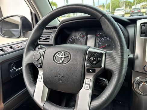 Used 2021 Toyota 4Runner SR5 Premium w/ Moonroof Package AWD/4WD image 55