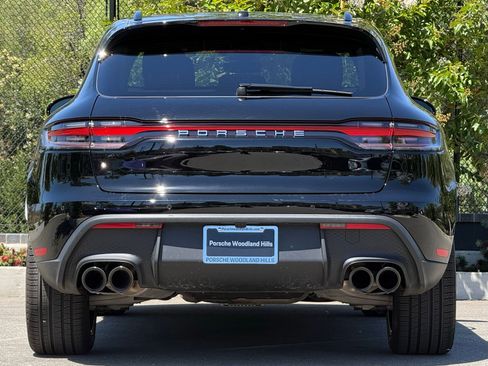 Used 2026 Porsche Macan AWD/4WD image 6