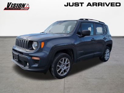 Used 2022 Jeep Renegade Latitude w/ Convenience Group