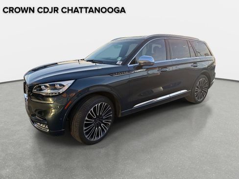 Used 2020 Lincoln Aviator Black Label w/ Class IV Trailer Tow Package image 1