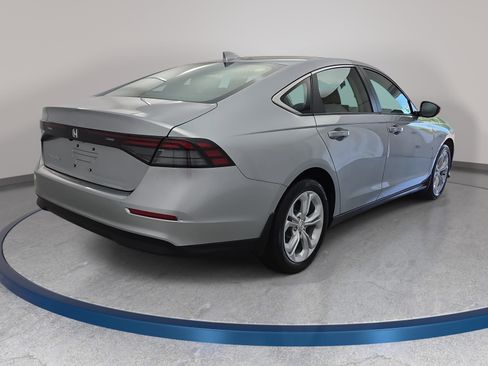 New 2026 Honda Accord LX image 5