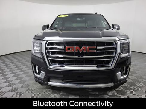 Used 2021 GMC Yukon XL SLT w/ SLT Premium Package image 10
