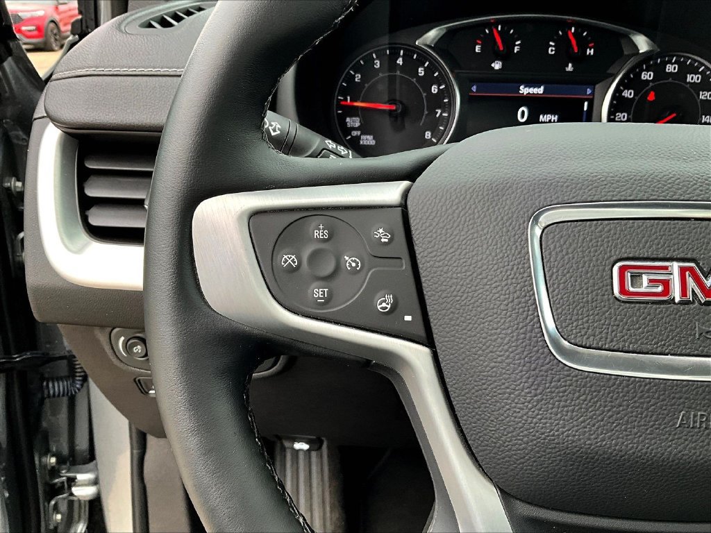 Used 2023 GMC Terrain SLT AWD/4WD image 13