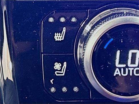 New 2026 Toyota Highlander Platinum image 19