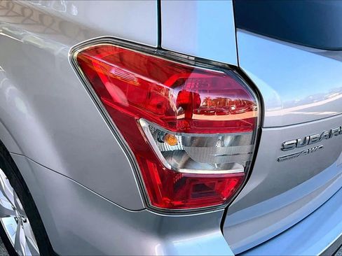 Used 2015 Subaru Forester 2.5i Limited image 20