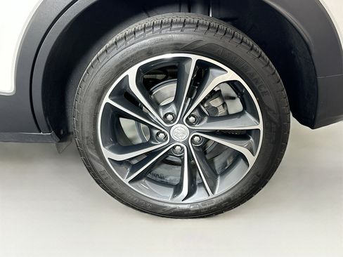 Used 2020 Buick Encore GX Select w/ Advanced Technology Package image 11