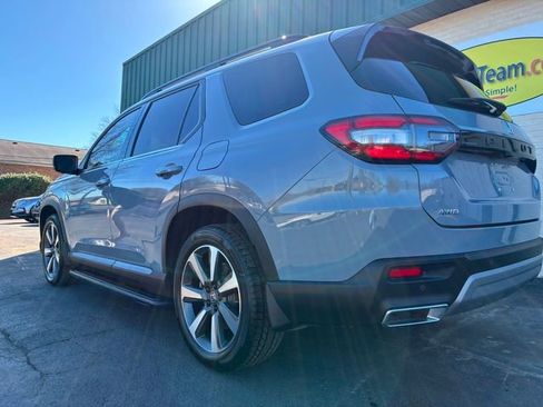 Used 2023 Honda Pilot Elite image 7