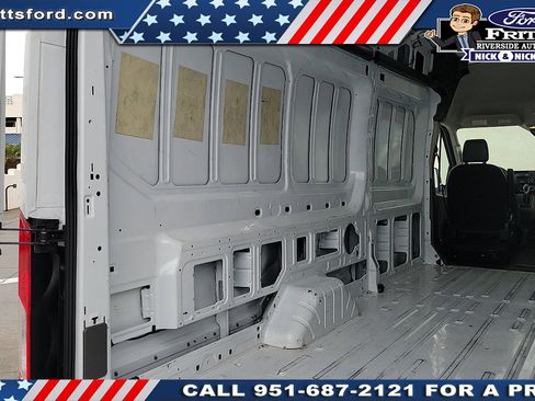 Certified 2023 Ford Transit 250 148 High Roof Extended image 17