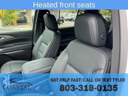 Used 2025 Chevrolet Traverse LT AWD/4WD image 14