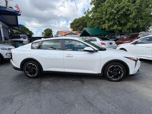 Used 2025 Kia K4 EX FWD image 5