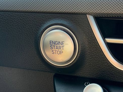 Used 2025 Hyundai Sonata SEL FWD image 32