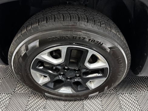 Used 2018 Jeep Compass Trailhawk w/ Safe & Security Group image 19