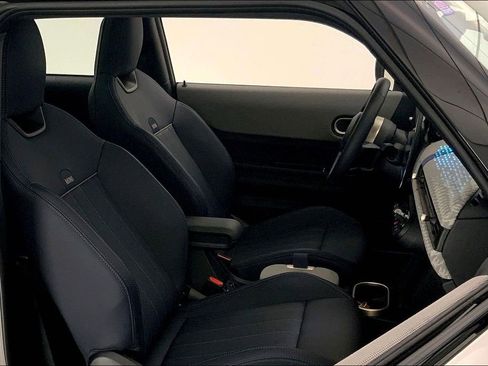 Used 2025 MINI Cooper S image 6