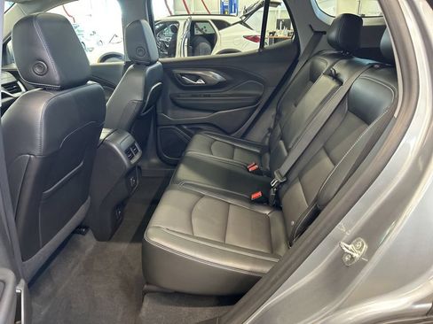 Used 2023 GMC Terrain SLT AWD/4WD image 14