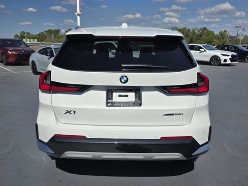 New 2026 BMW X1 xDrive28i w/ Convenience Package image 3