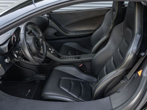 Used 2016 McLaren 675LT Coupe image 15