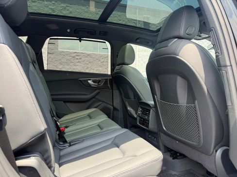 New 2026 Audi Q7 Premium Plus AWD/4WD image 4