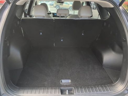 Used 2025 Hyundai Tucson SEL AWD/4WD image 17