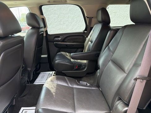 Used 2014 GMC Yukon Denali AWD/4WD image 16