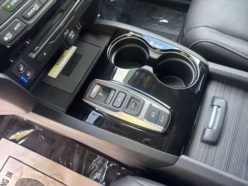Used 2021 Honda Pilot Elite image 27