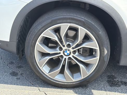 Used 2018 BMW X4 xDrive28i AWD/4WD image 32