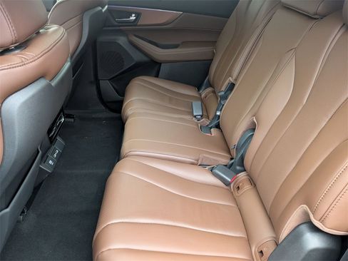 Certified 2023 Acura MDX SH-AWD w/ Technology Package image 13