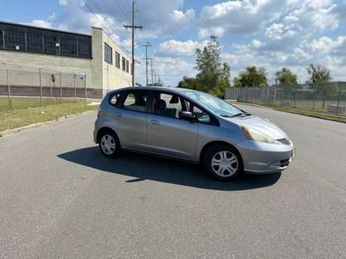 Used 2009 Honda Fit image 6