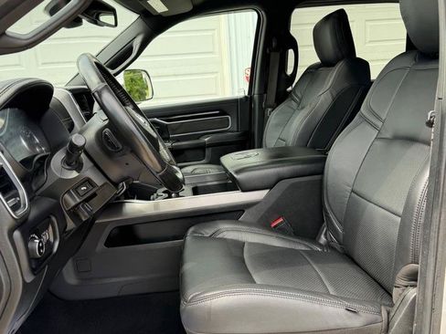 Used 2021 RAM 2500 Laramie AWD/4WD image 15