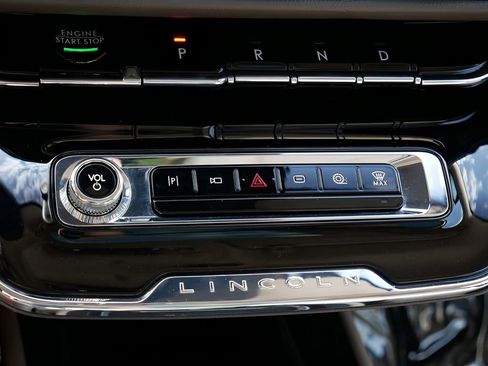 Used 2024 Lincoln Corsair Grand Touring w/ Equipment Group 302A AWD/4WD image 25