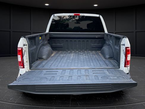 Used 2018 Ford F150 XLT w/ Equipment Group 301A Mid AWD/4WD image 25