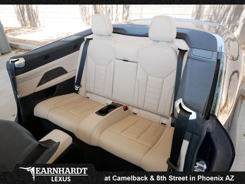Used 2022 BMW M440i Convertible RWD image 4