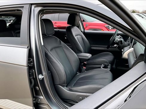 Used 2023 Hyundai Ioniq 5 Limited image 9